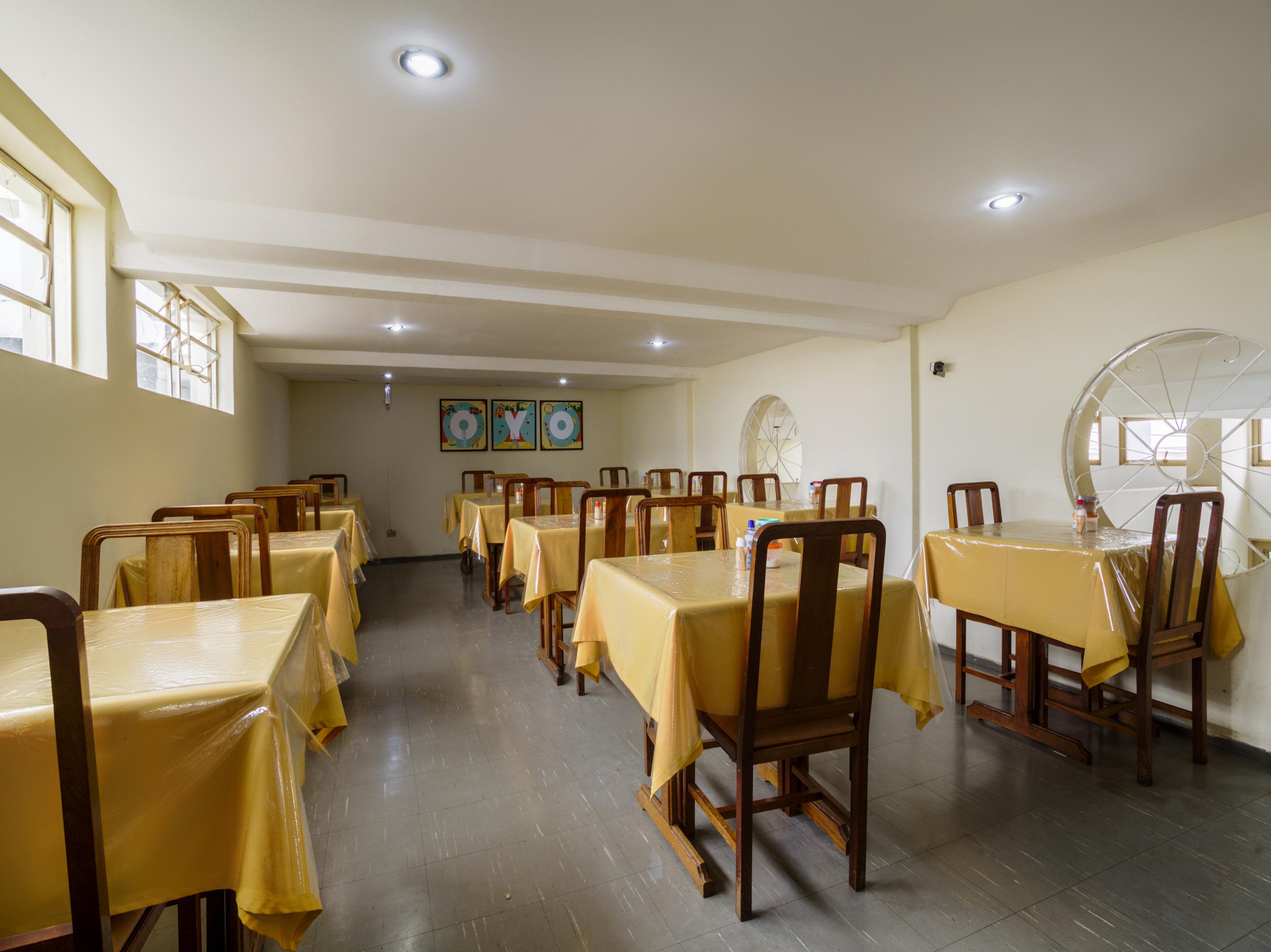 Hotel La Rocca, กัวยาเนีย ภายนอก รูปภาพ