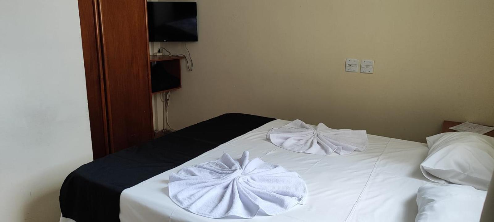 Hotel La Rocca, กัวยาเนีย ภายนอก รูปภาพ