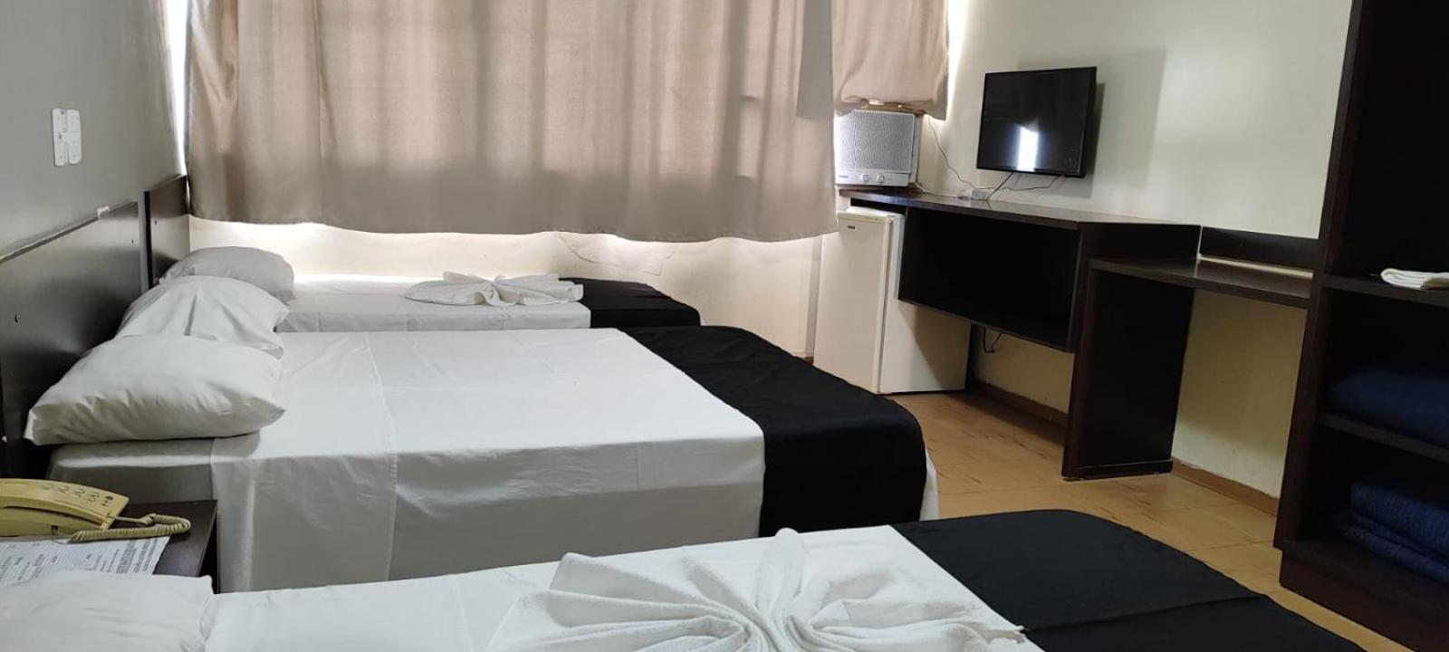 Hotel La Rocca, กัวยาเนีย ภายนอก รูปภาพ