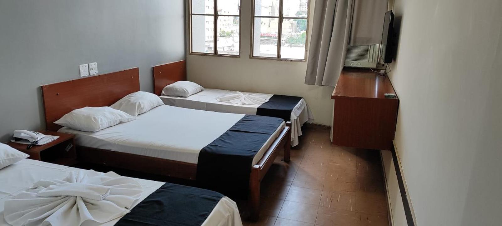 Hotel La Rocca, กัวยาเนีย ภายนอก รูปภาพ